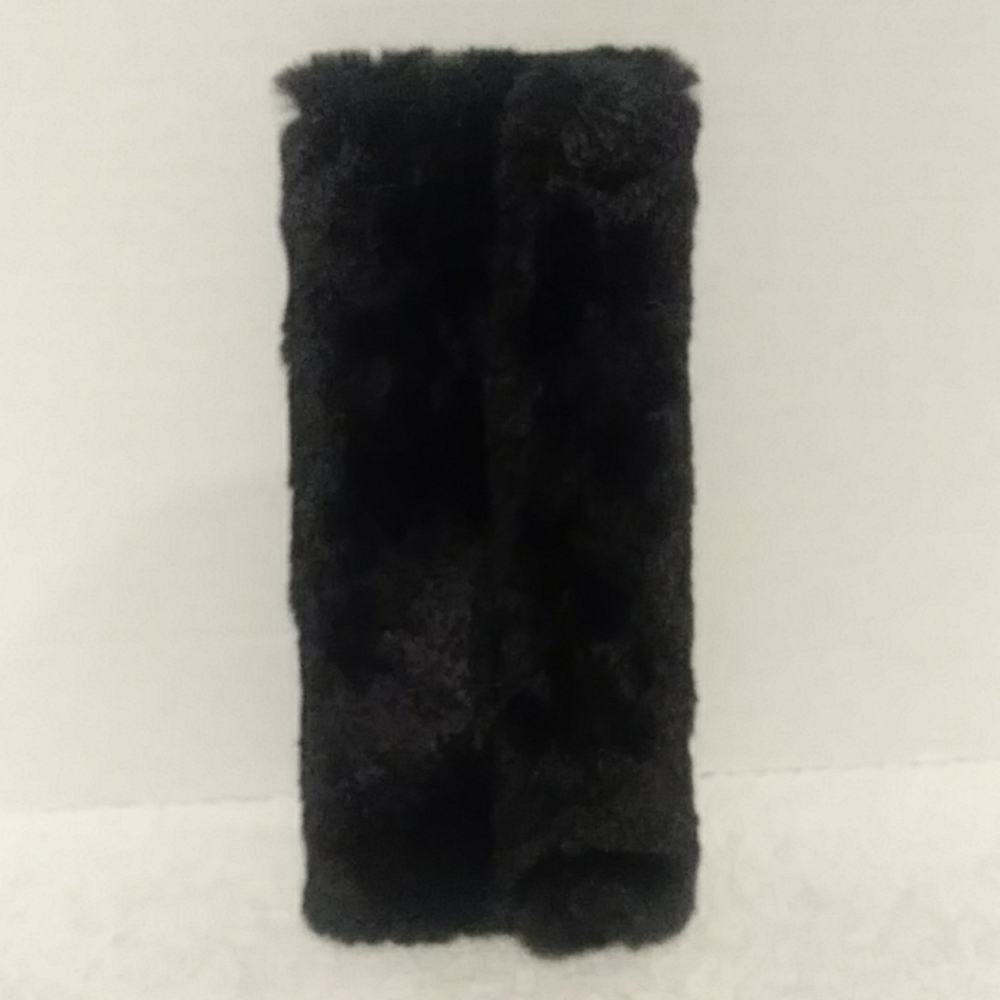 Faux Fur Black brush roll